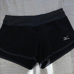 Athletic shorts